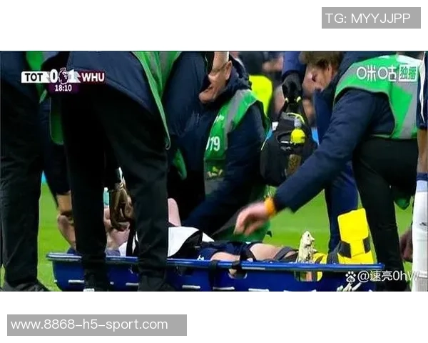 热刺官方宣布后卫本戴维斯将于今日进行左脚踝骨折手术恢复治疗