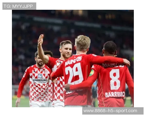 美因茨正式签约28岁奥格斯堡中锋菲利普蒂茨助力球队新赛季 美因茨正式签约28岁奥格斯堡中锋菲利普蒂茨助力球队新赛季